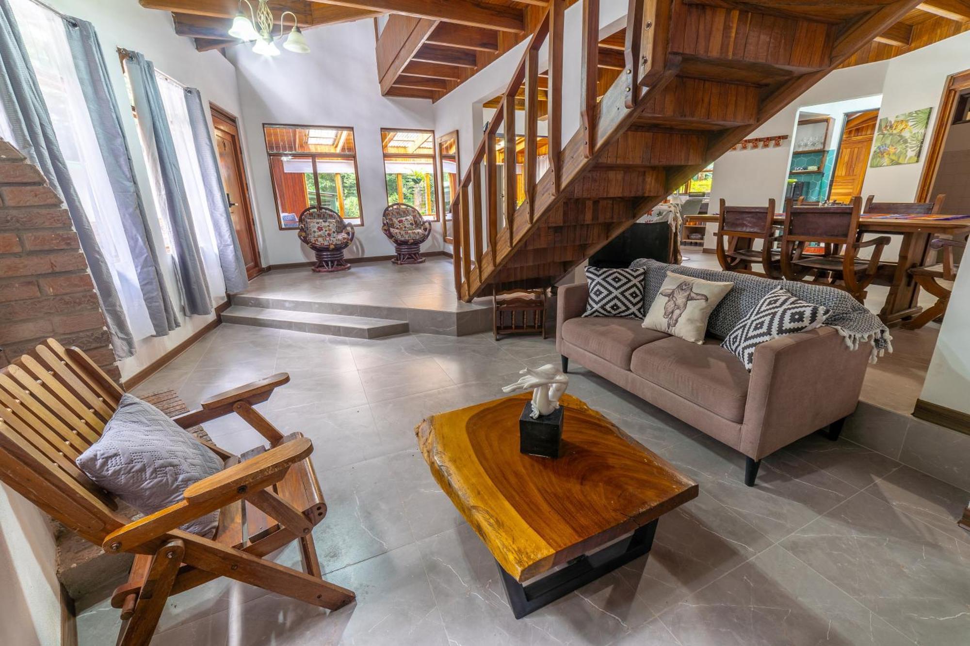 Casa Violeta Home Rentals Монте-Верде Экстерьер фото